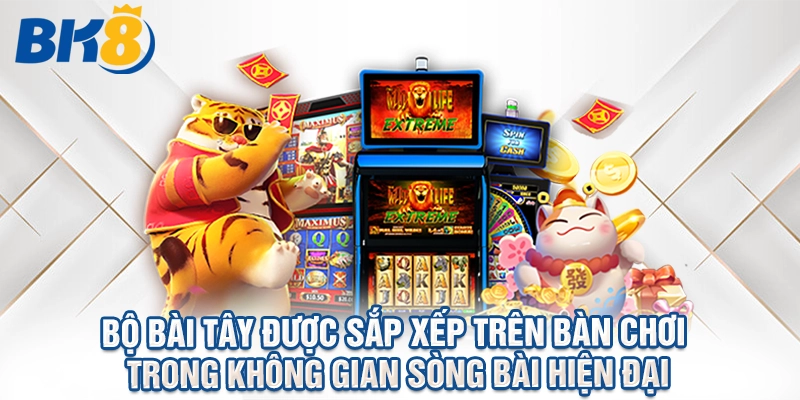 Bộ bài tây được sắp xếp trên bàn chơi trong không gian sòng bài hiện đại
